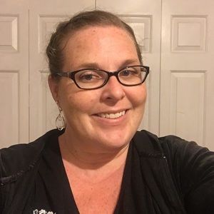 Meet your Posher, Lindsey